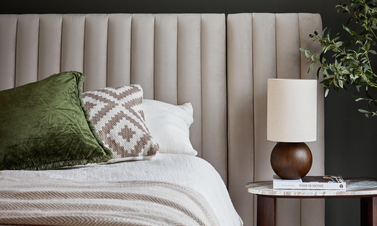 How to create a luxurious bedroom?