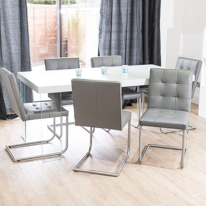Free Assembly on this Stunning Modern Dining Furniture with Glass Legs