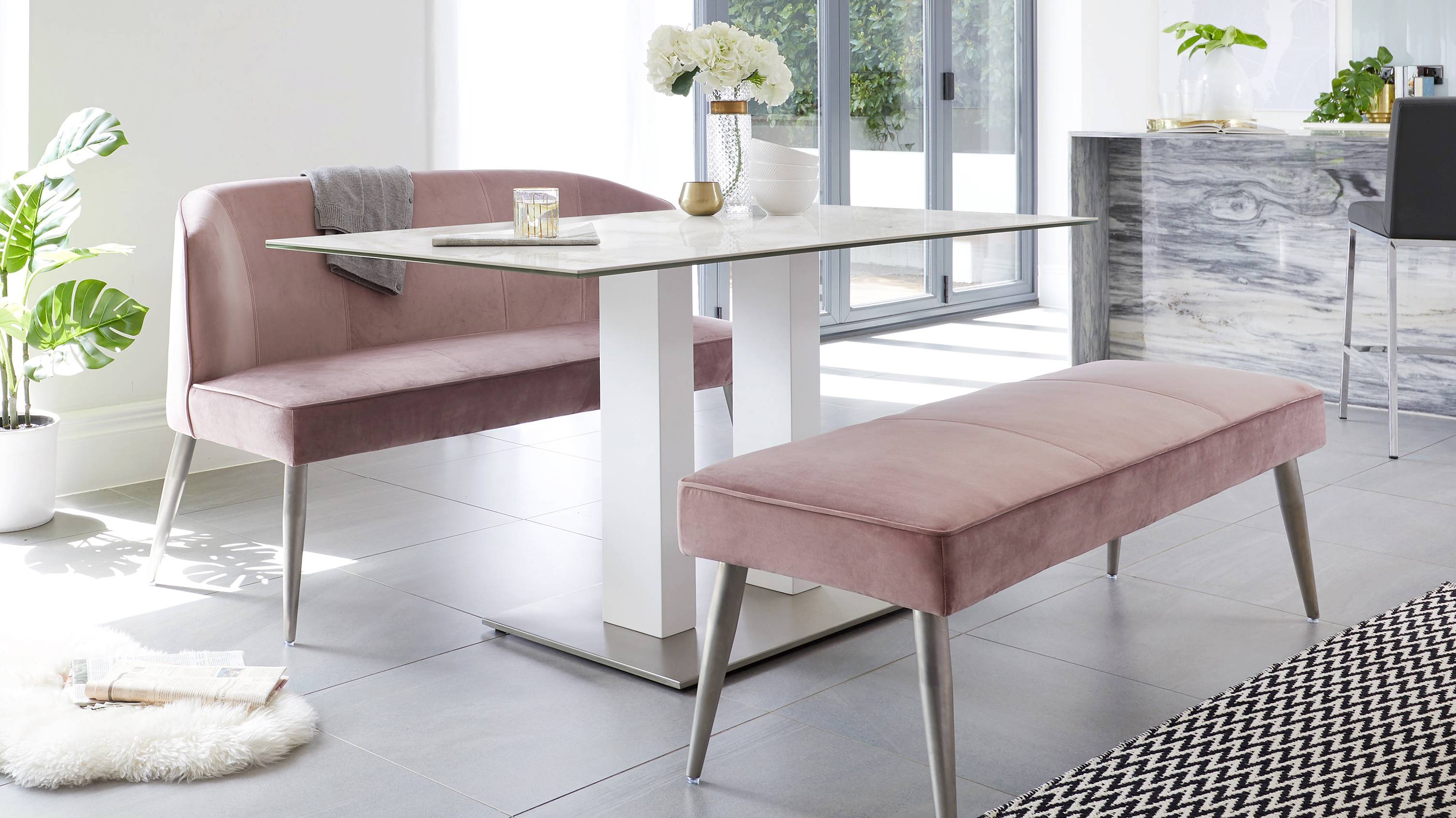 How To Choose The Perfect Dining Bench