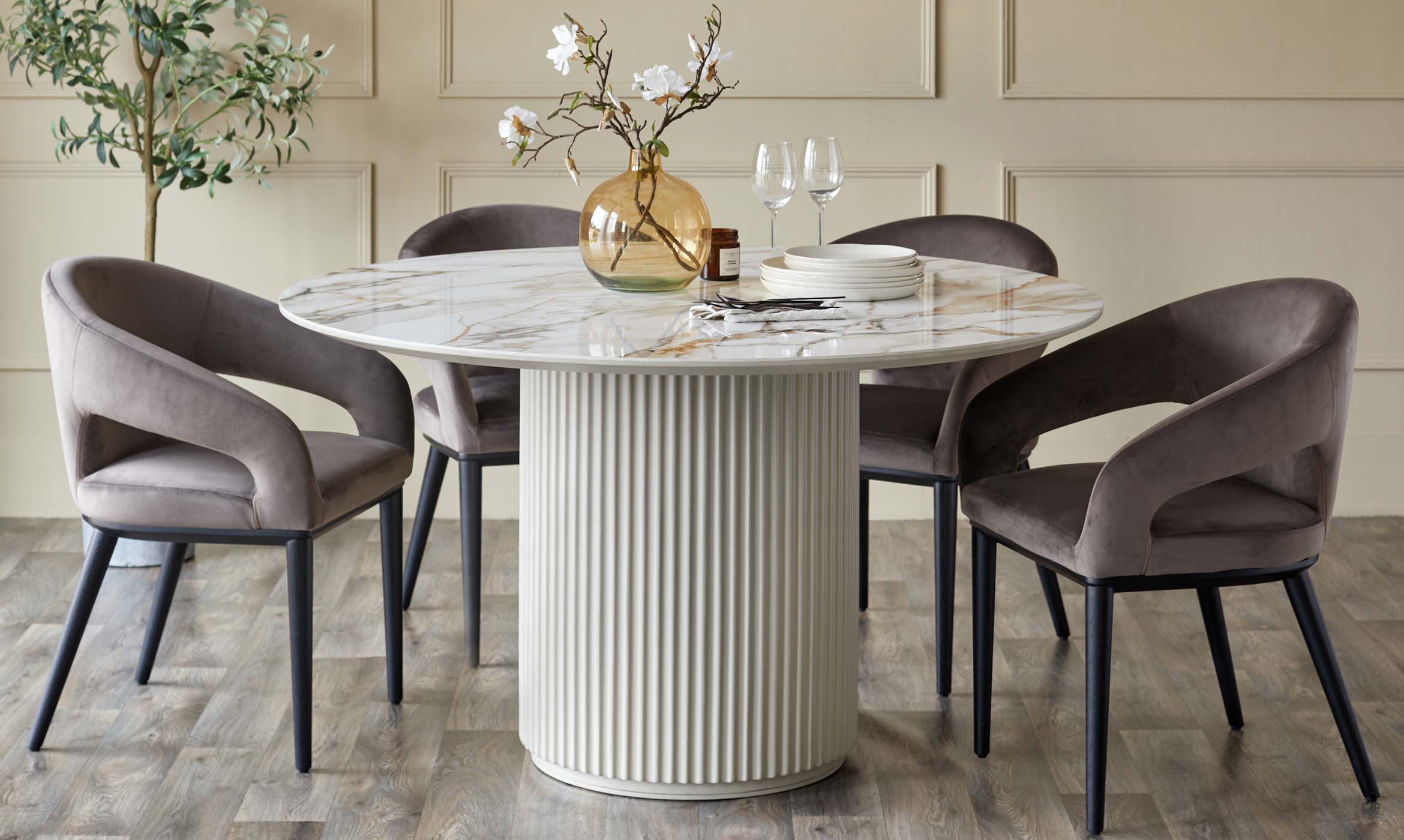 Austin natural ceramic 6 seater dining table