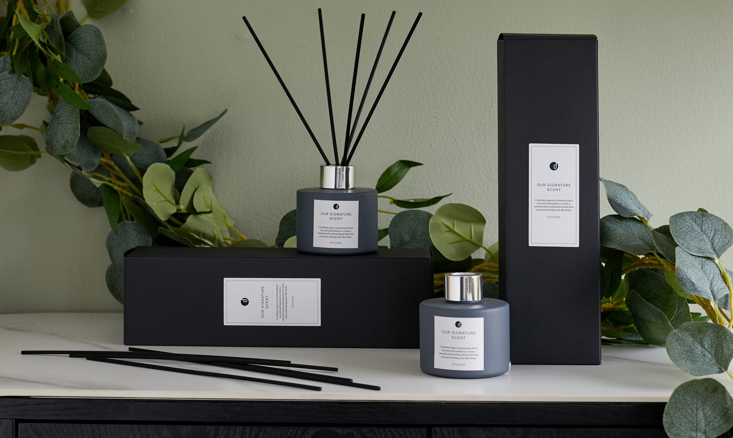 Signature black tea and white jasmine diffuser