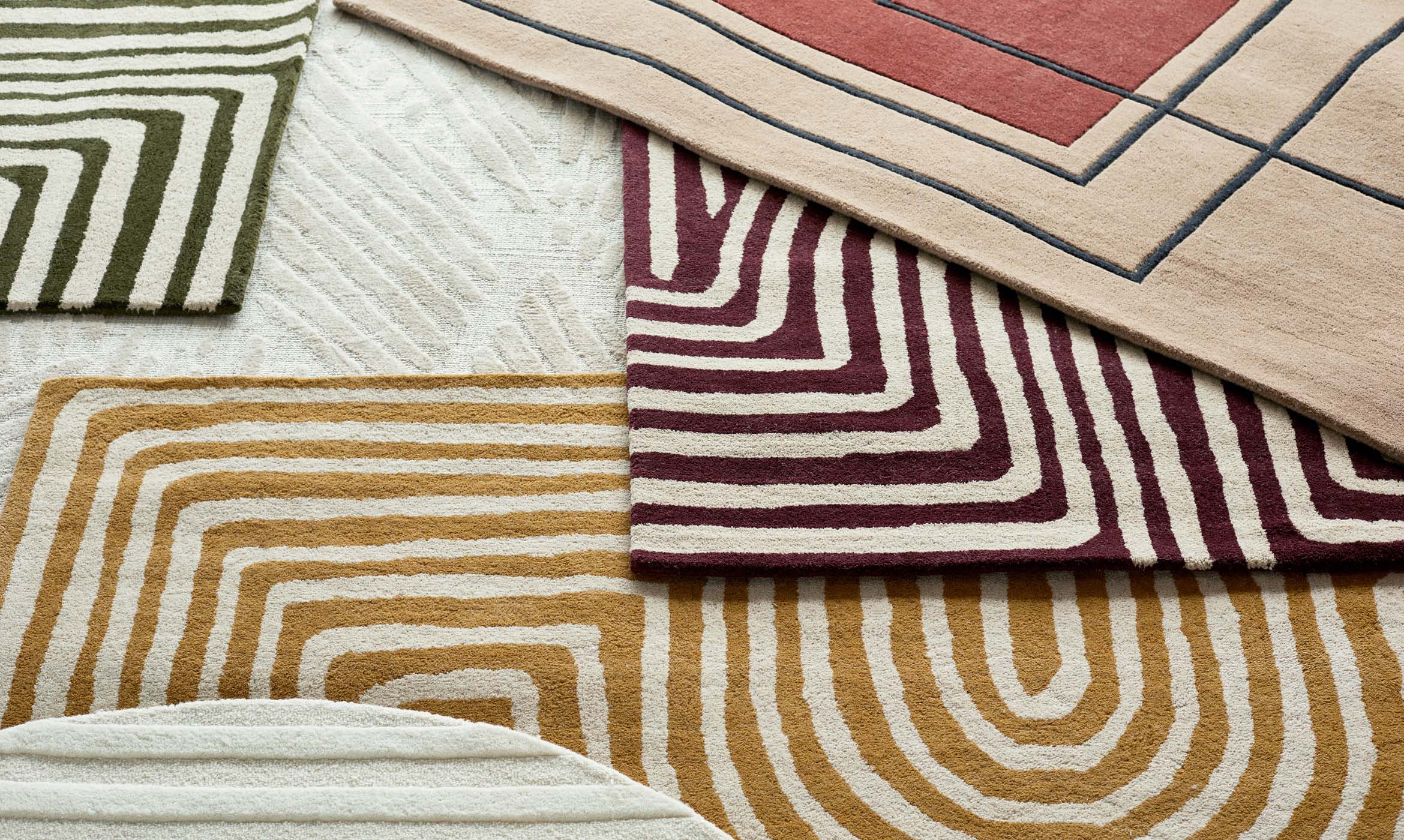 Abstract Lines rust and cream wool small rug