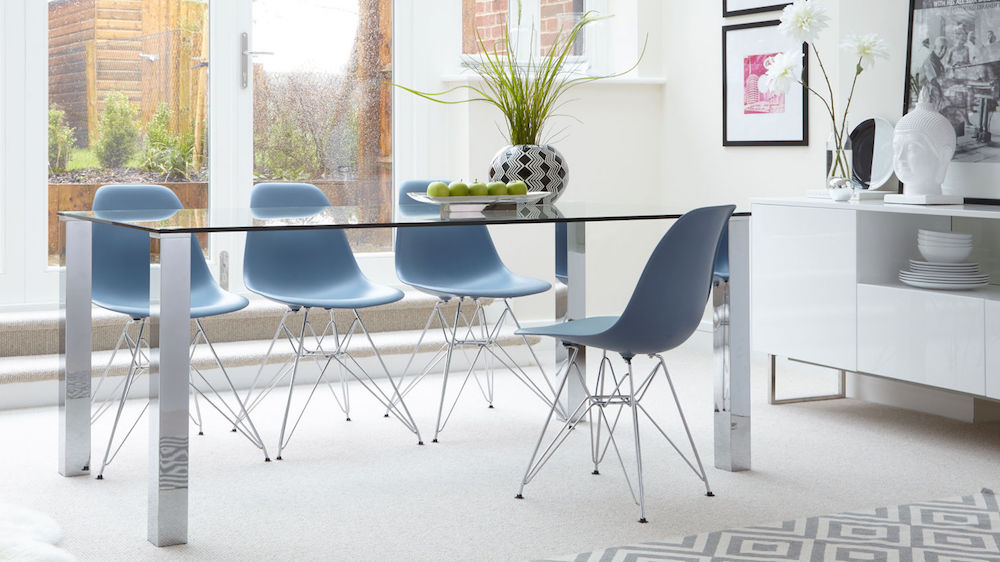 Glass or Gloss: Which Dining Table Finish Is Right For Your Home?