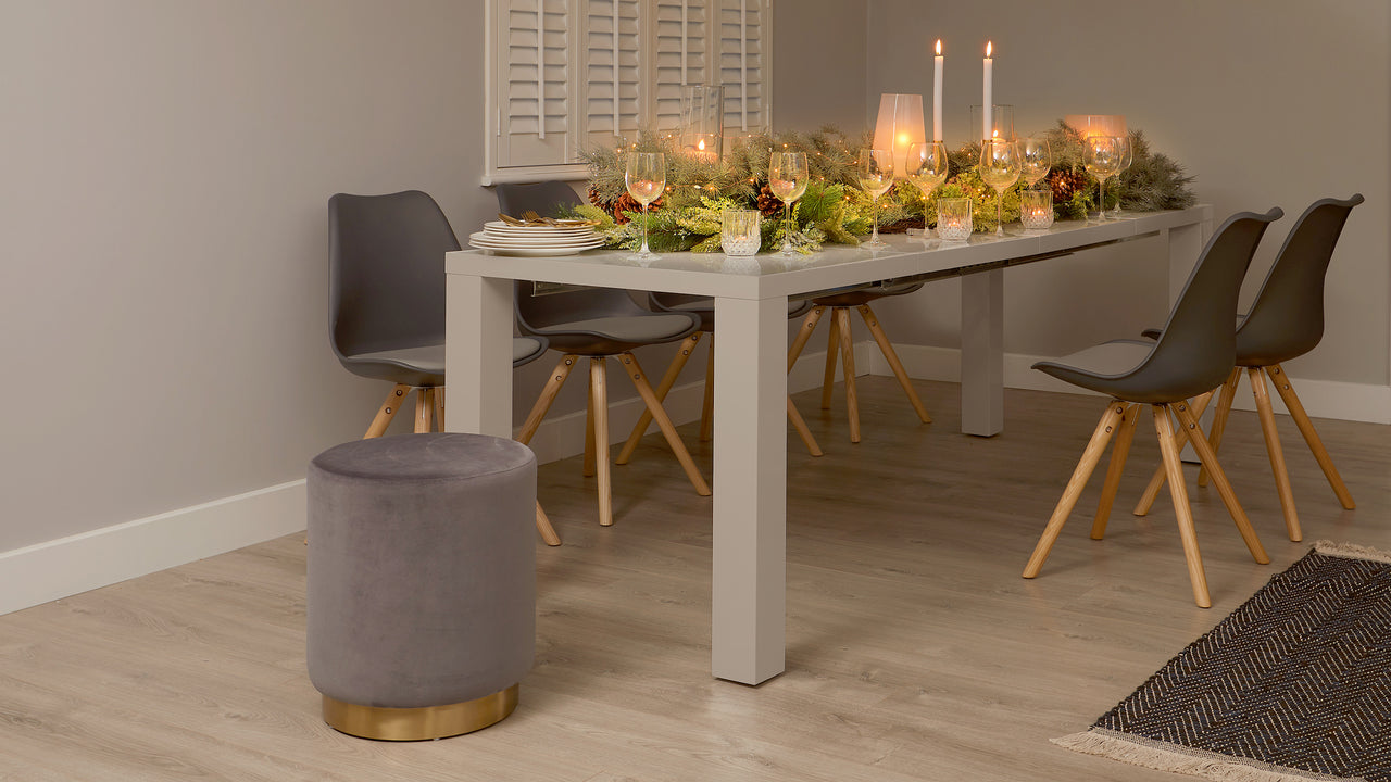 Christmas Dining Sets – Inspiration & all the Trimmings.