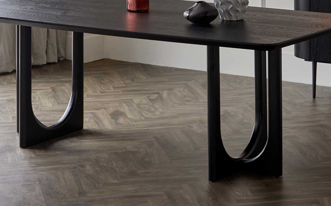 High Gloss or Wood Veneer? How to Choose the Right Finish for your Furniture