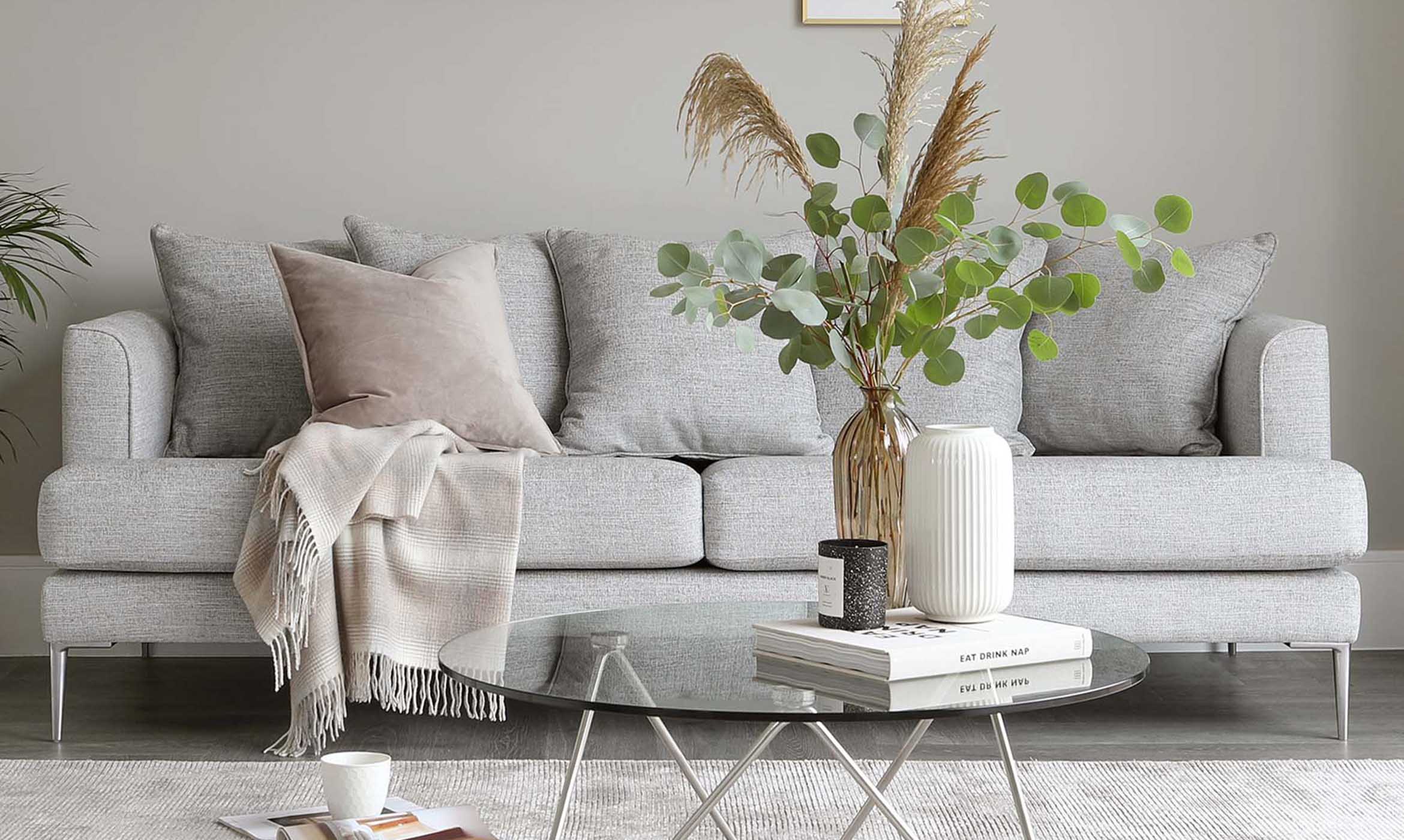 Enhancing Grey – What Colours Work Best With Grey?