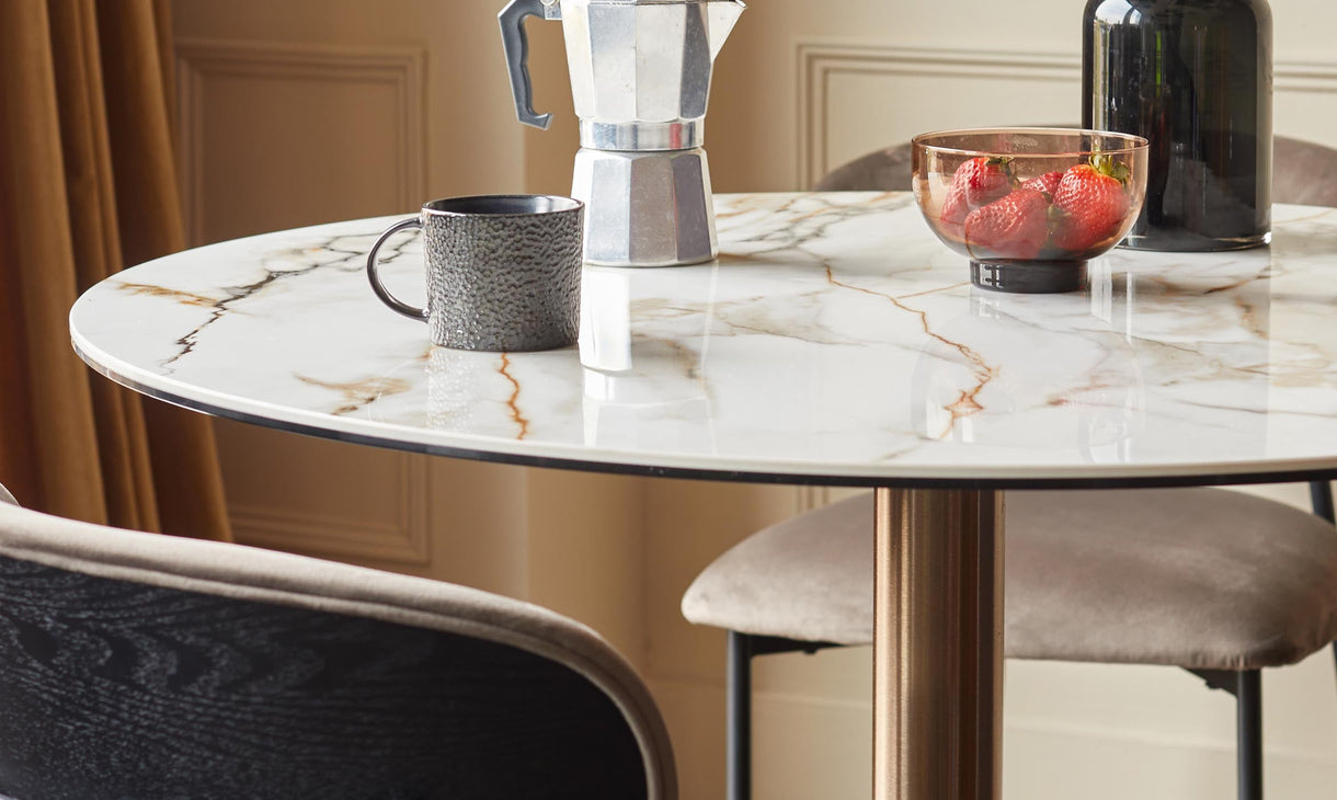 How to Furnish a Small Space – Cosy Dining Sets