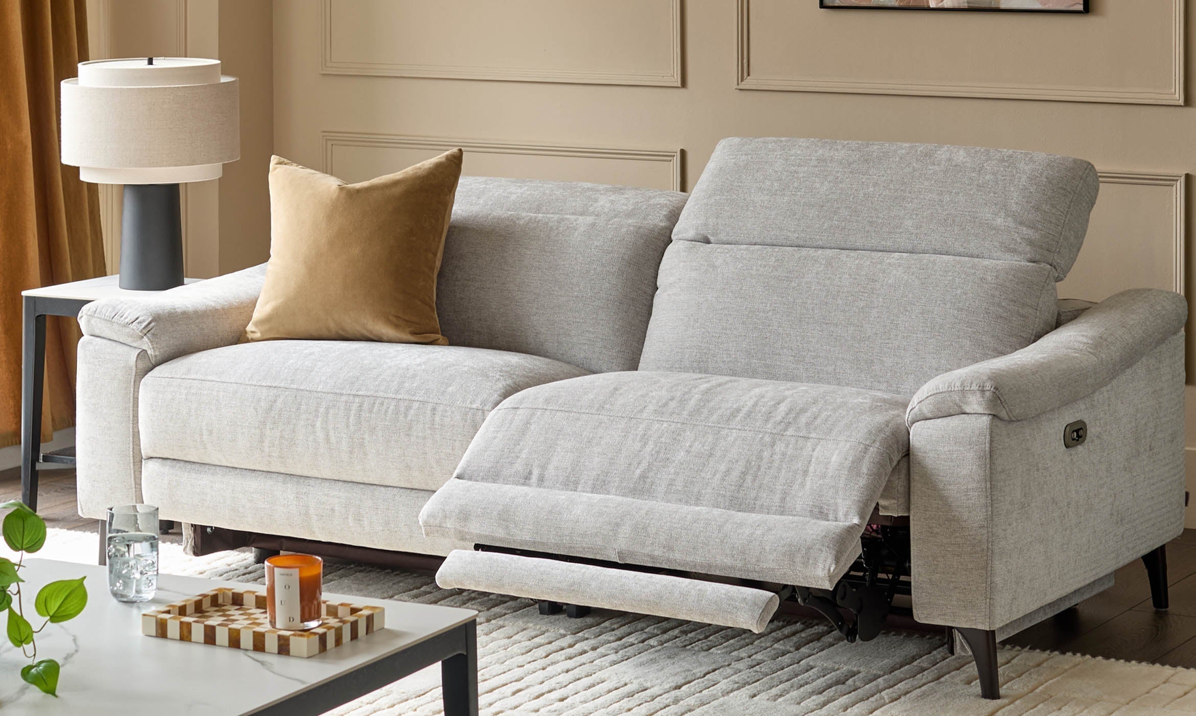 Enhancing Grey – What Colours Work Best With Grey?