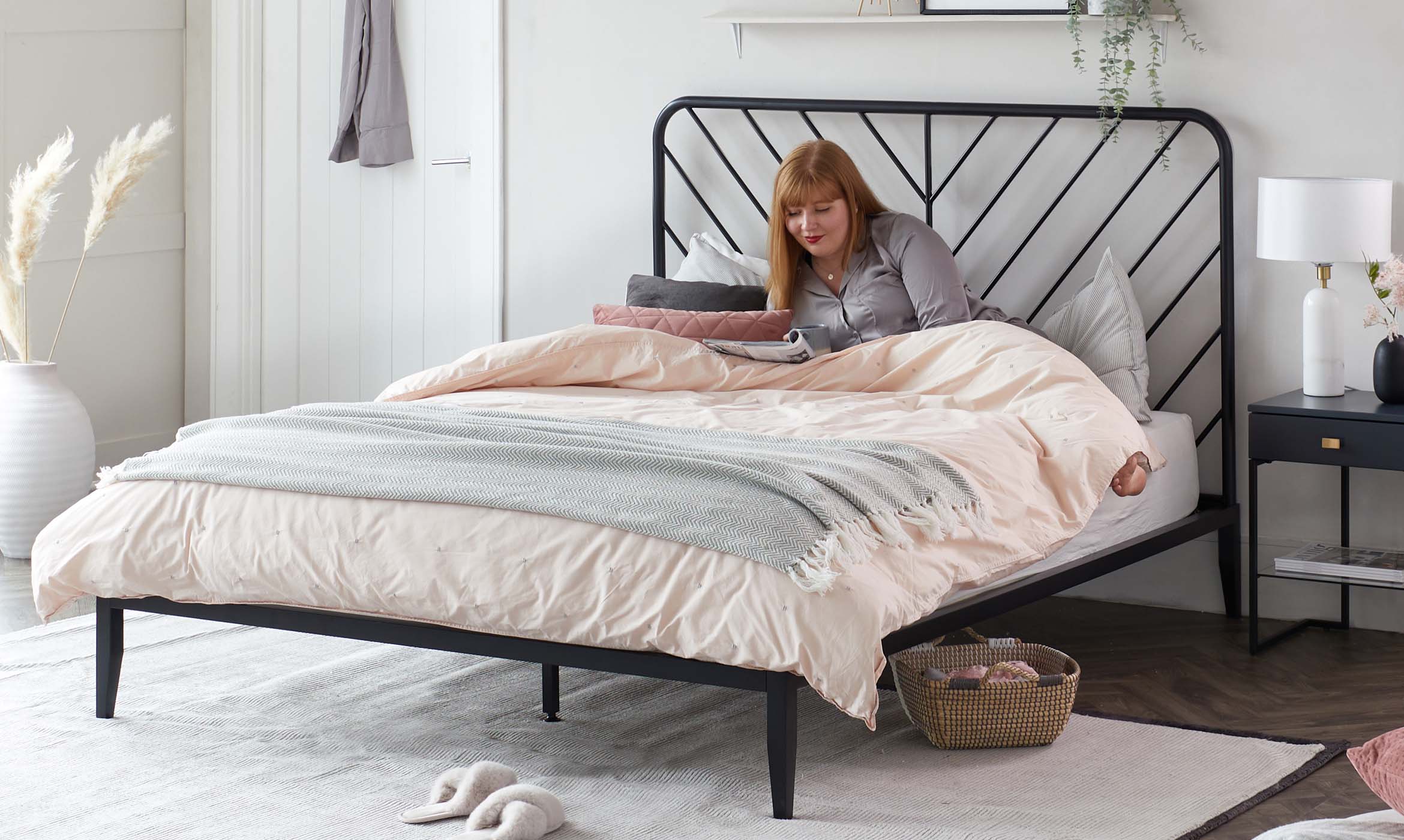 Create a Modern Bedroom Aesthetic with Contemporary Metal Beds