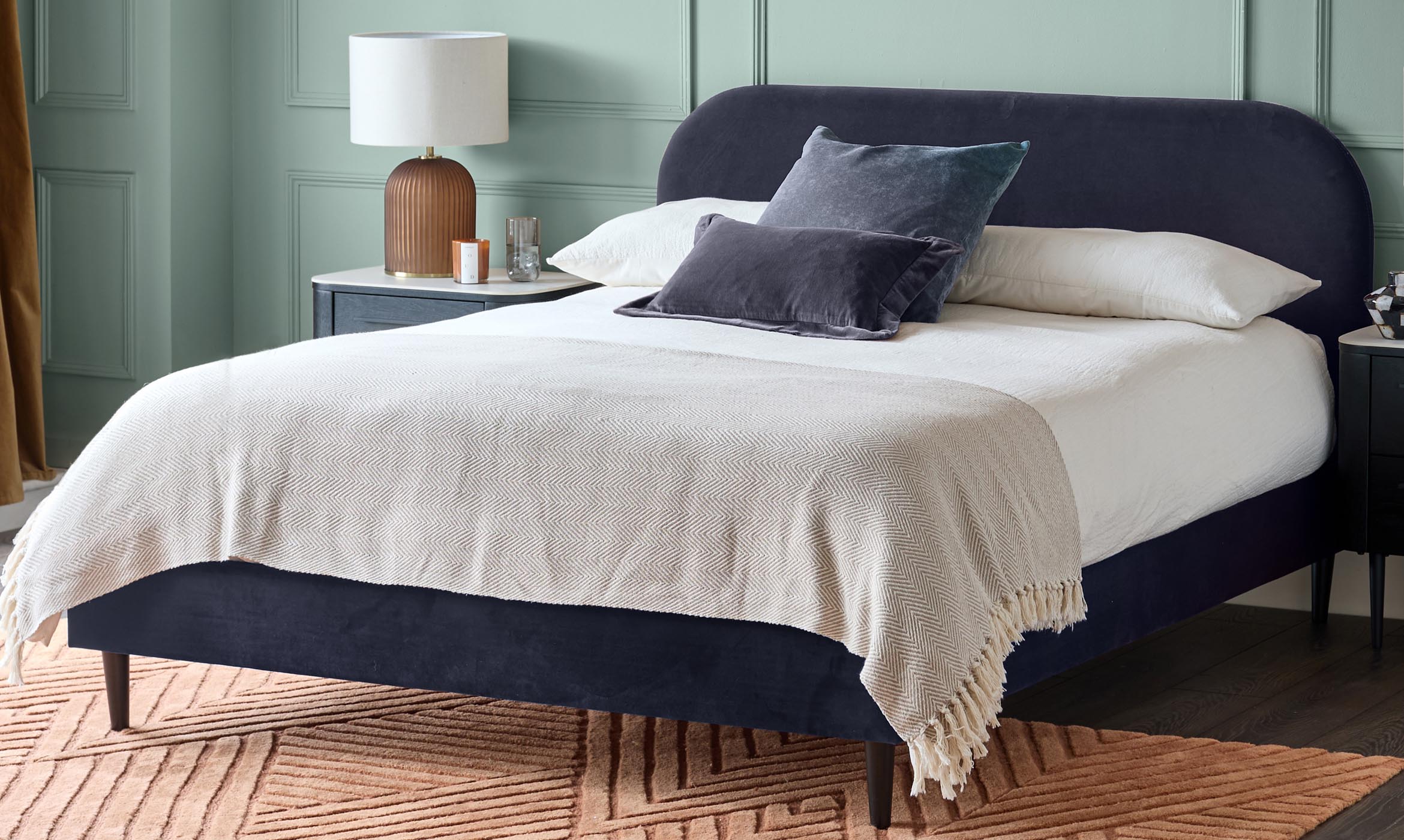 Hampton dark navy velvet double bed