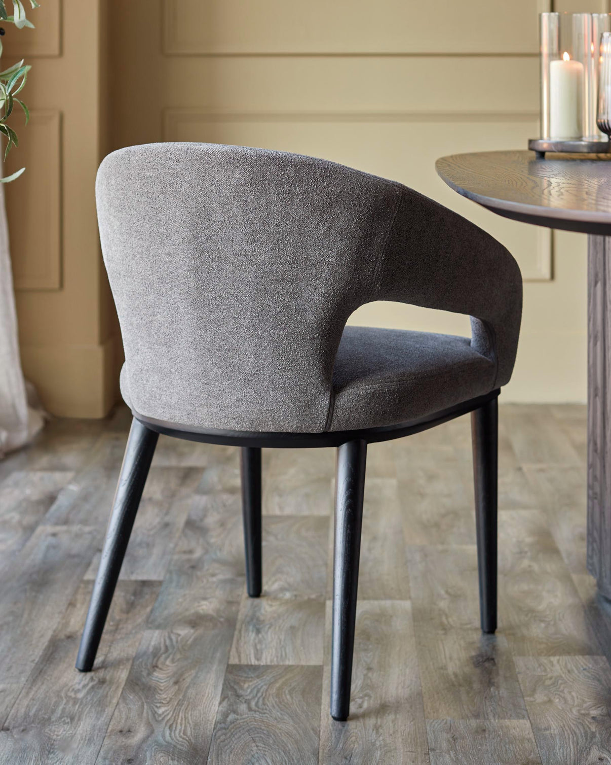 Heath dark grey boucle dining chair – Danetti
