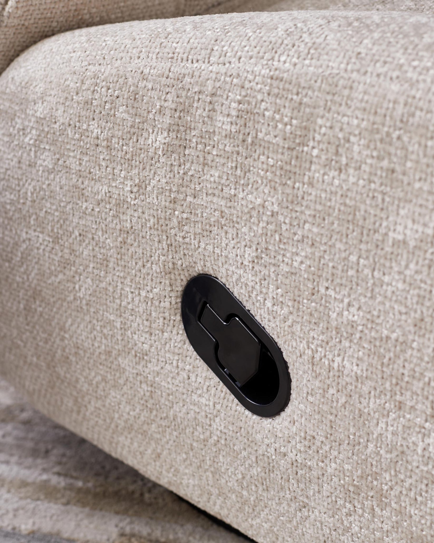 Jayla Natural Chunky Weave Rocking Swivel Recliner – Danetti