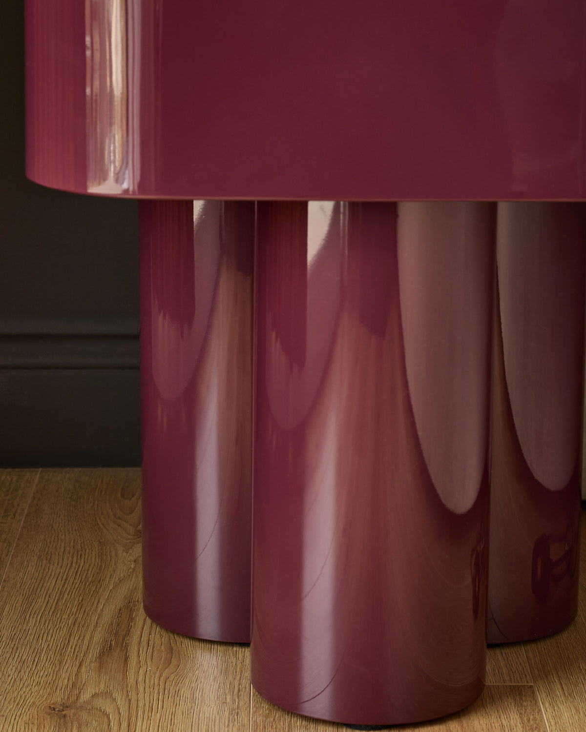 Lena red calacatta with plum gloss bedside table