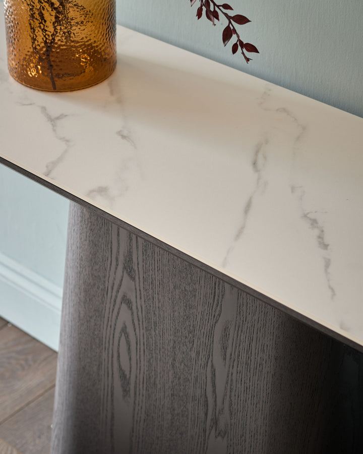Manhattan white ceramic console table