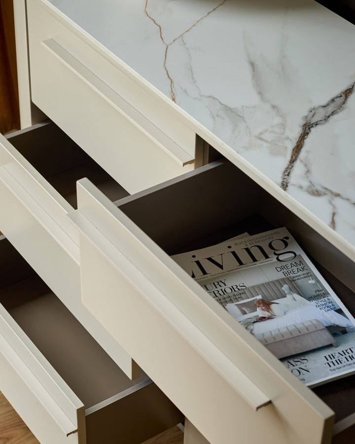 Manhattan natural ceramic chest of drawers