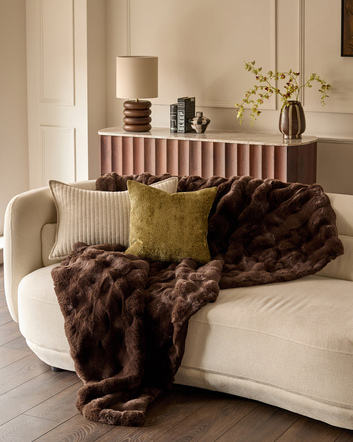 Sloane natural medium cushion
