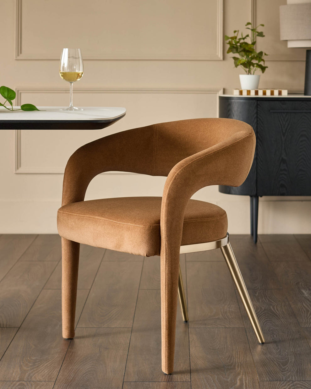 Rhett caramel fabric dining chair – Danetti