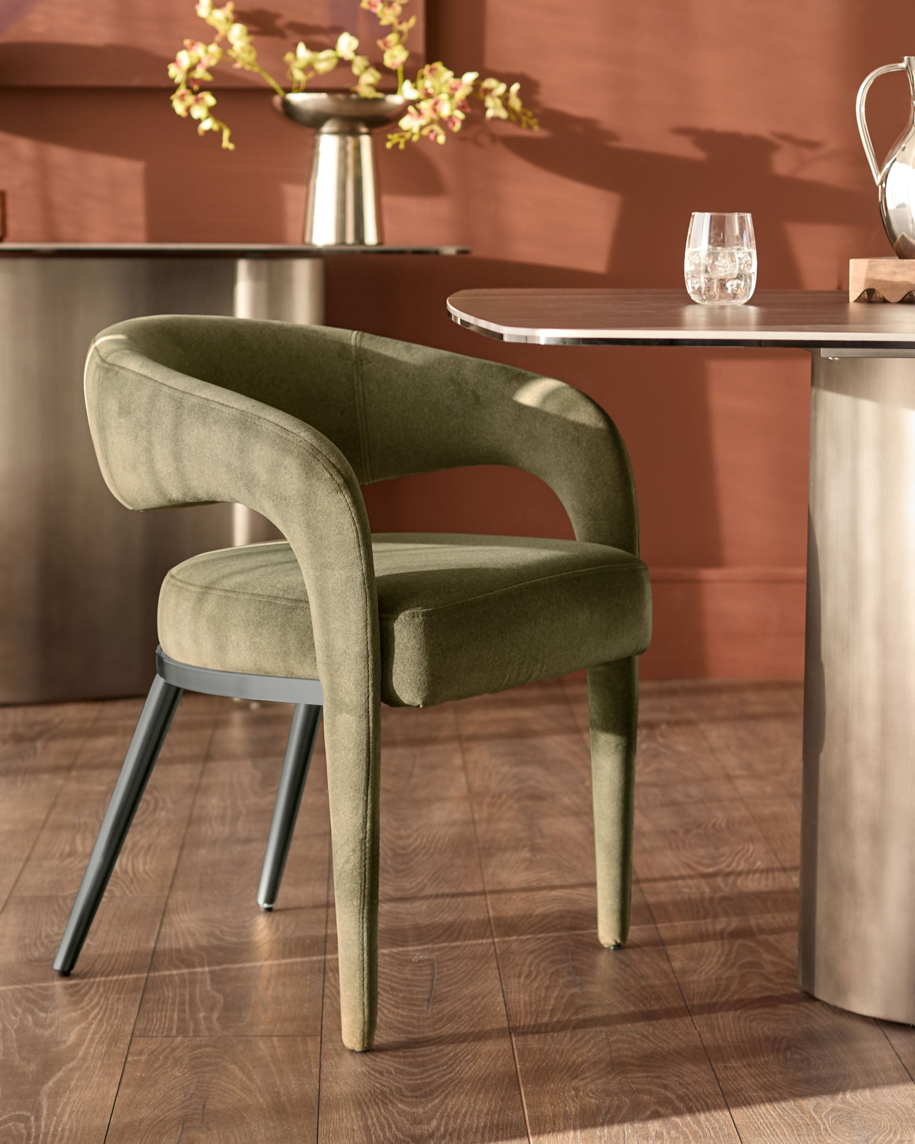 Rhett olive green plush fabric dining chair – Danetti