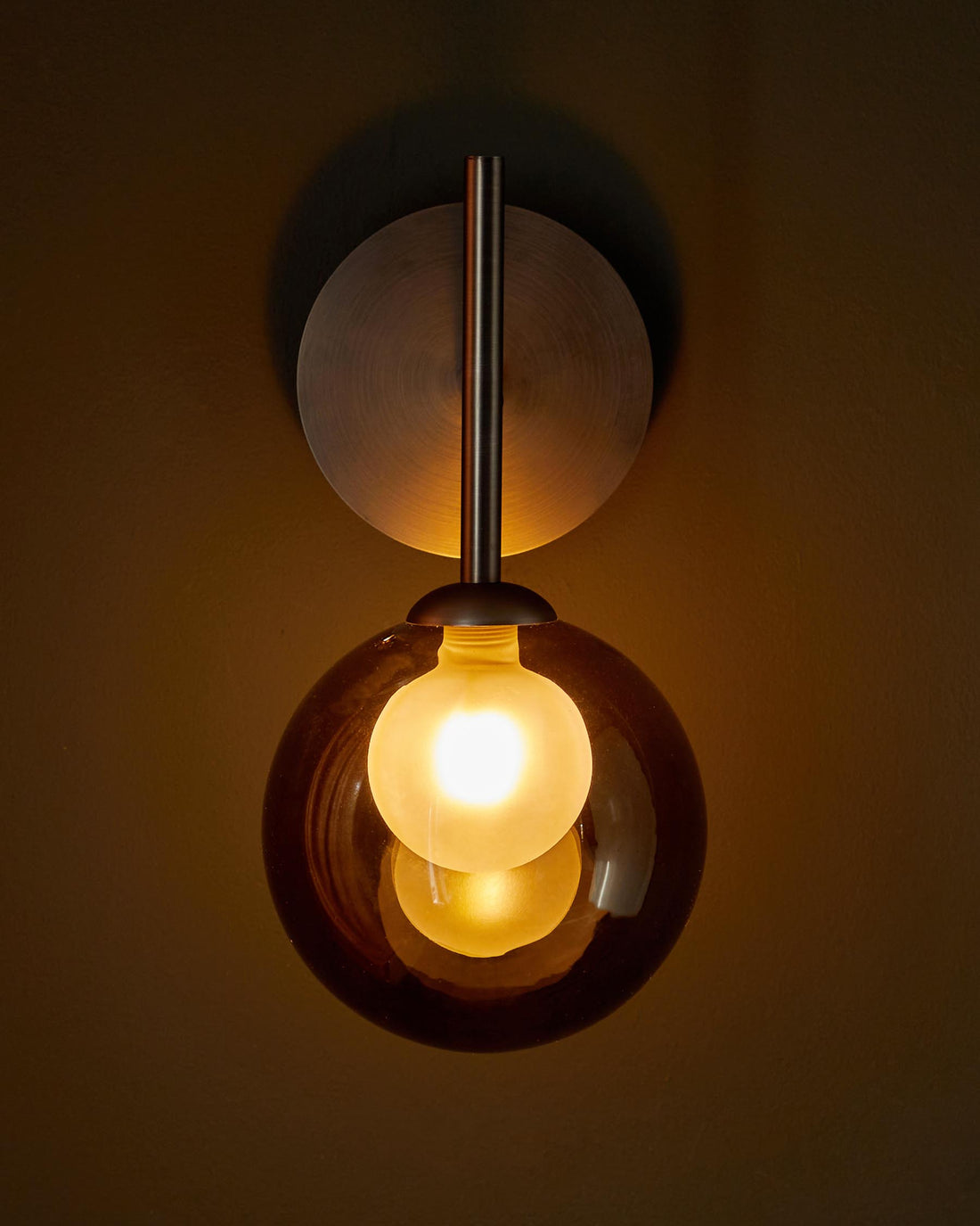 Riley mocha glass wall light – Danetti
