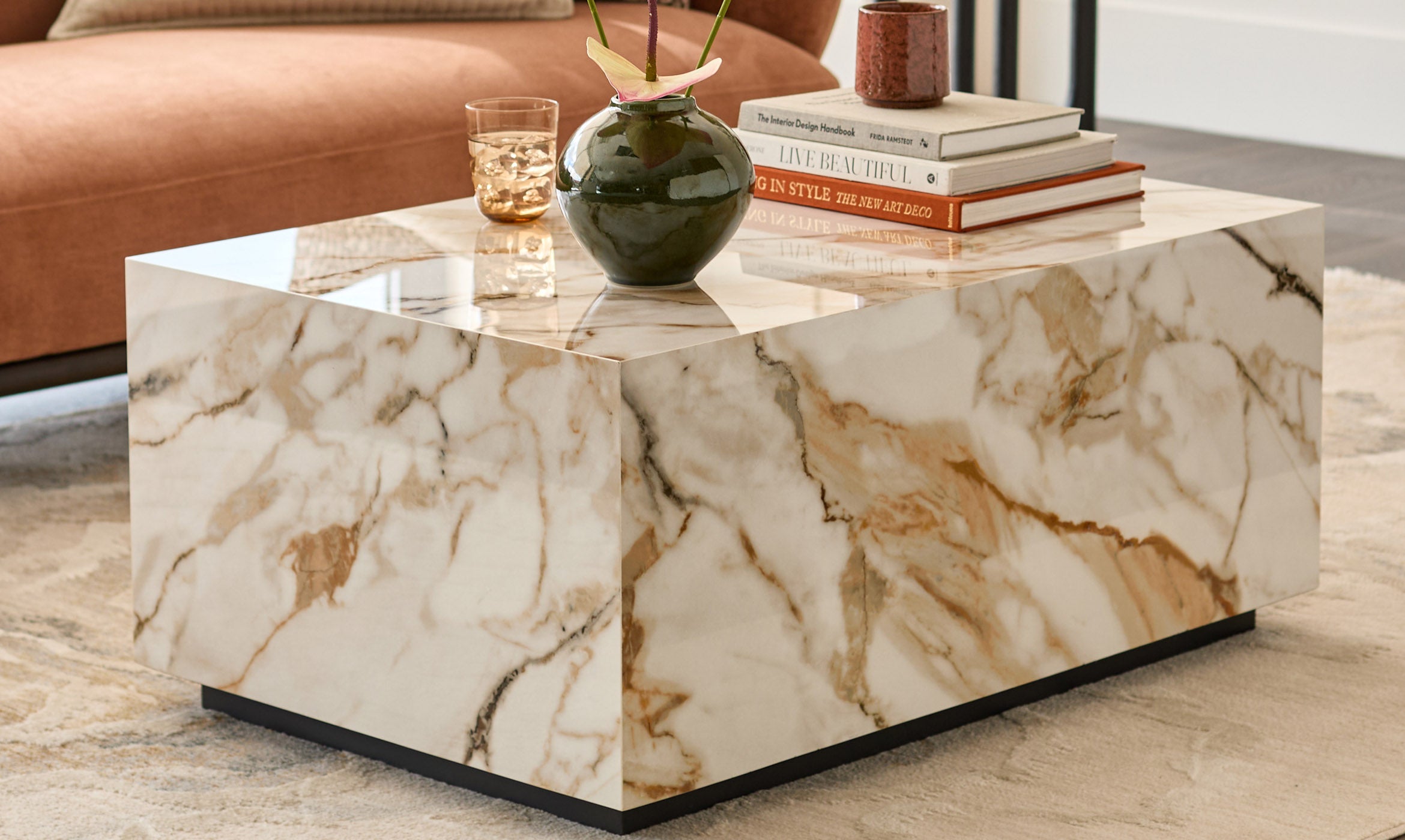 Russo natural gloss ceramic coffee table