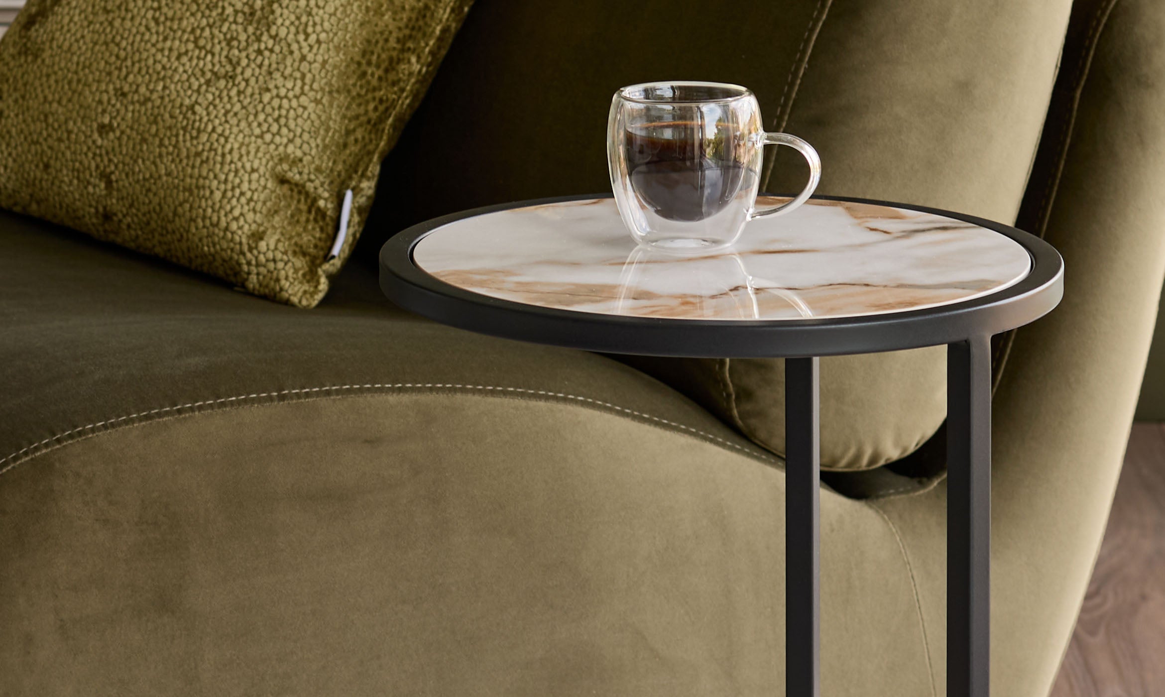 Thea natural ceramic tray side table