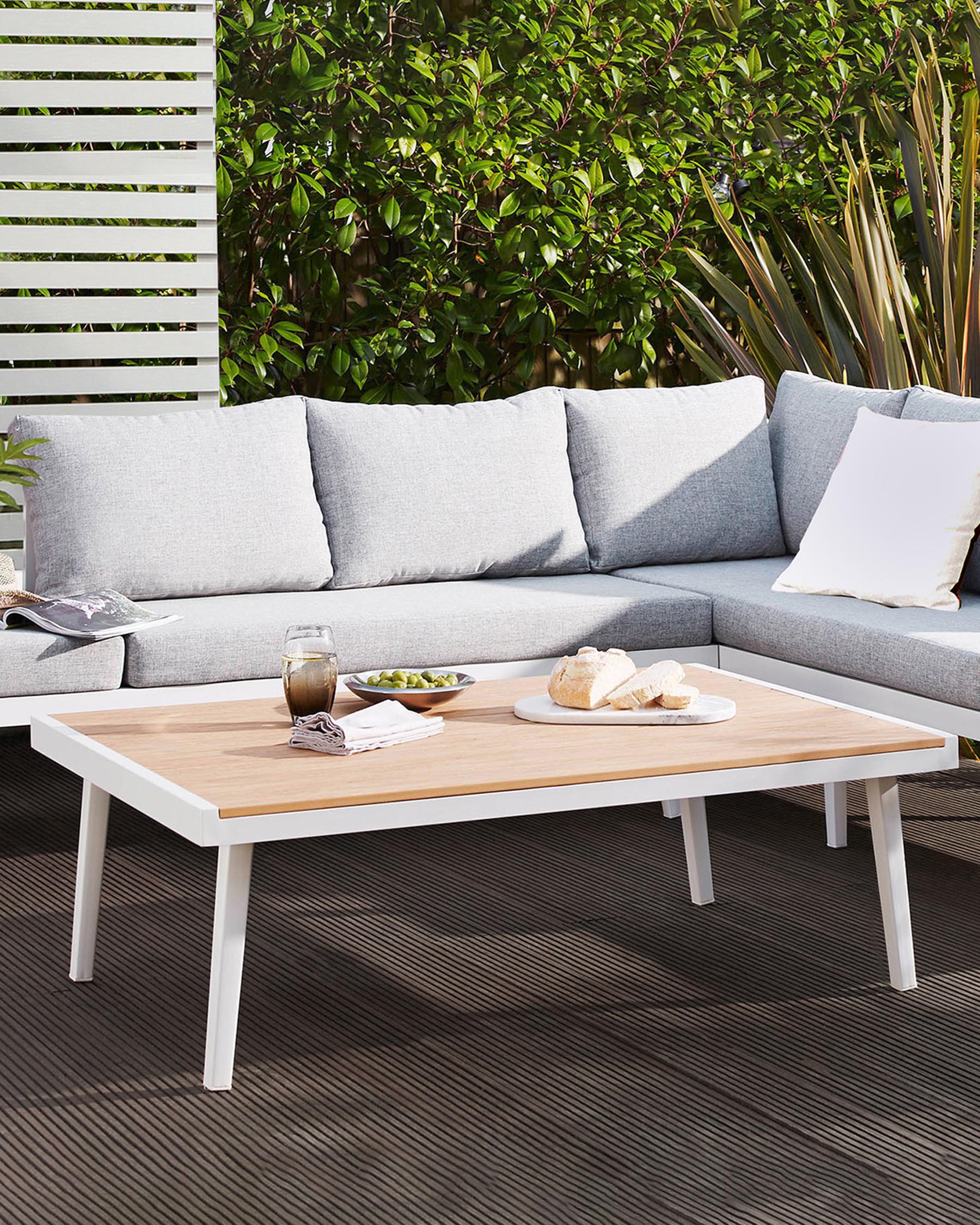 palermo outdoor coffee table light grey