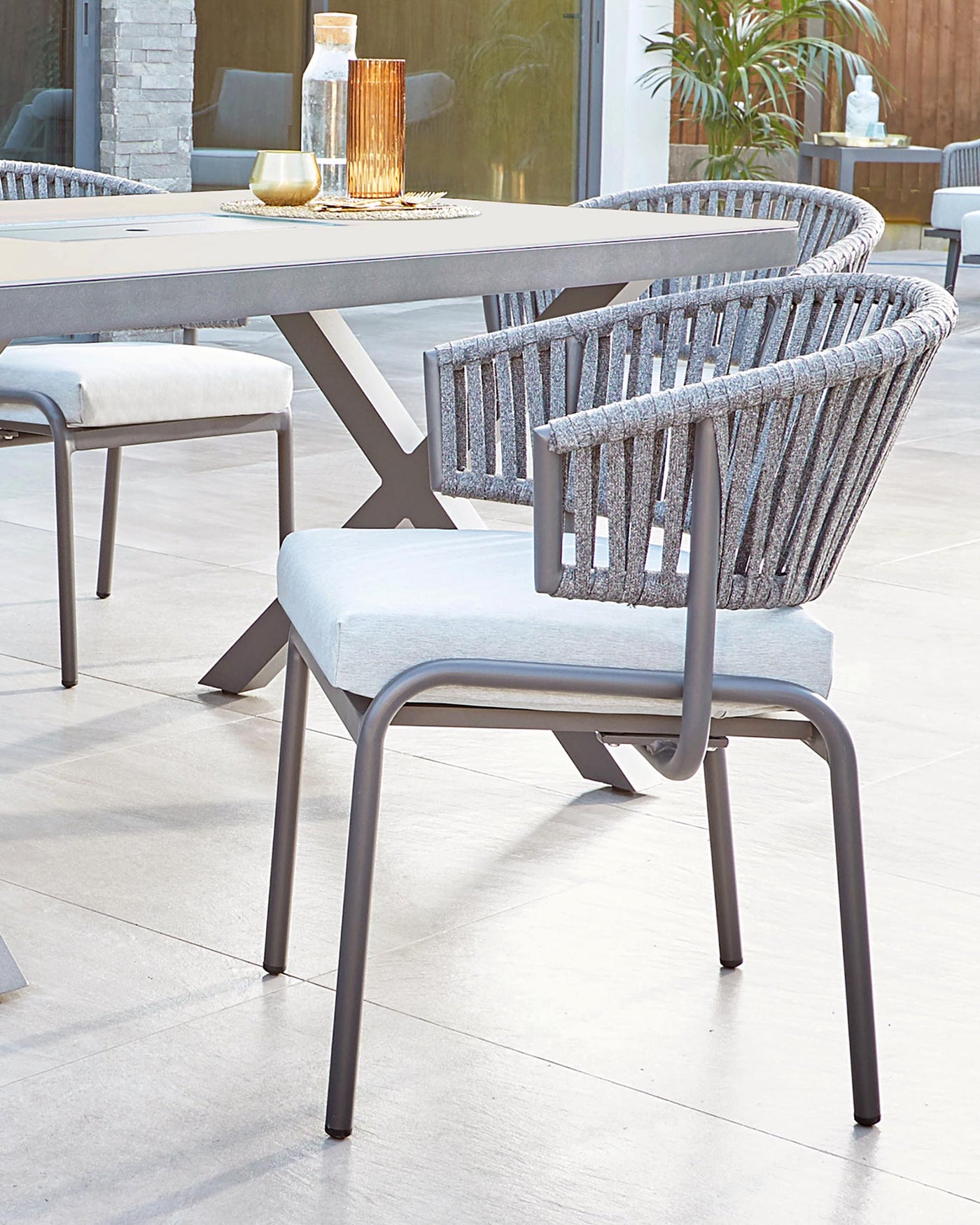 Porto Outdoor Table and Ivy Dining Chair Set