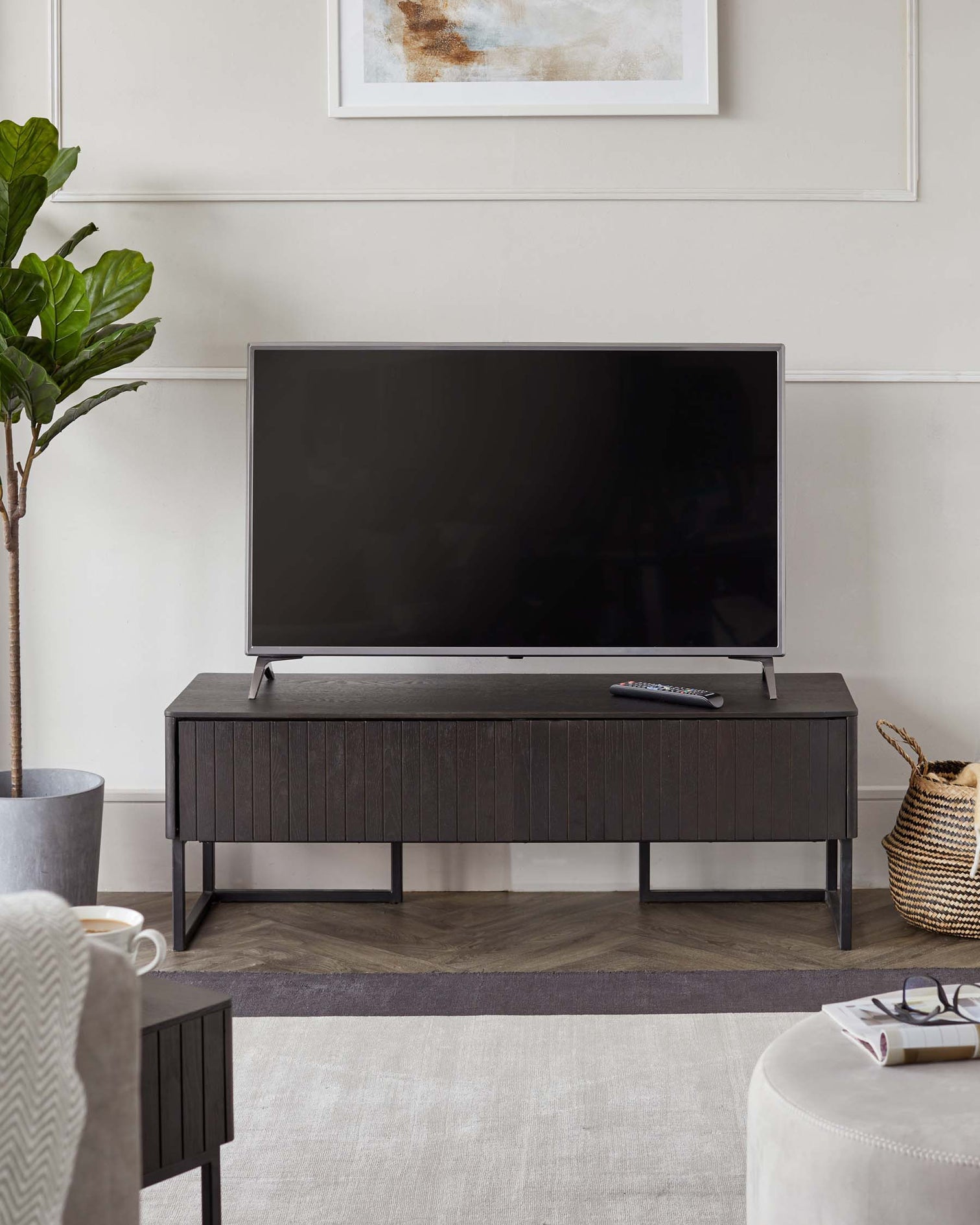 Toronto Compact TV Unit by