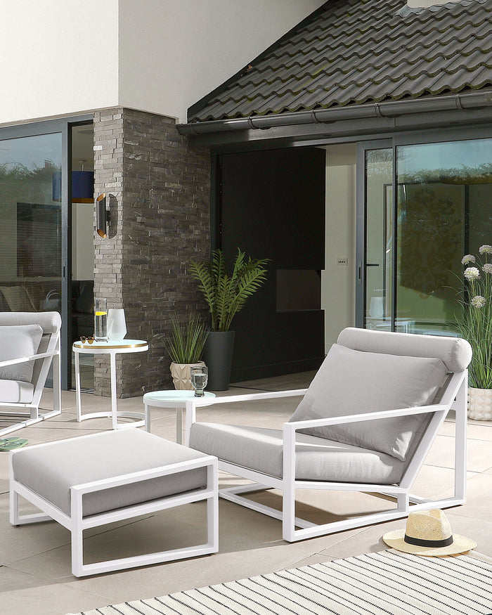 verano white lounger twin set with cala nesting side tables